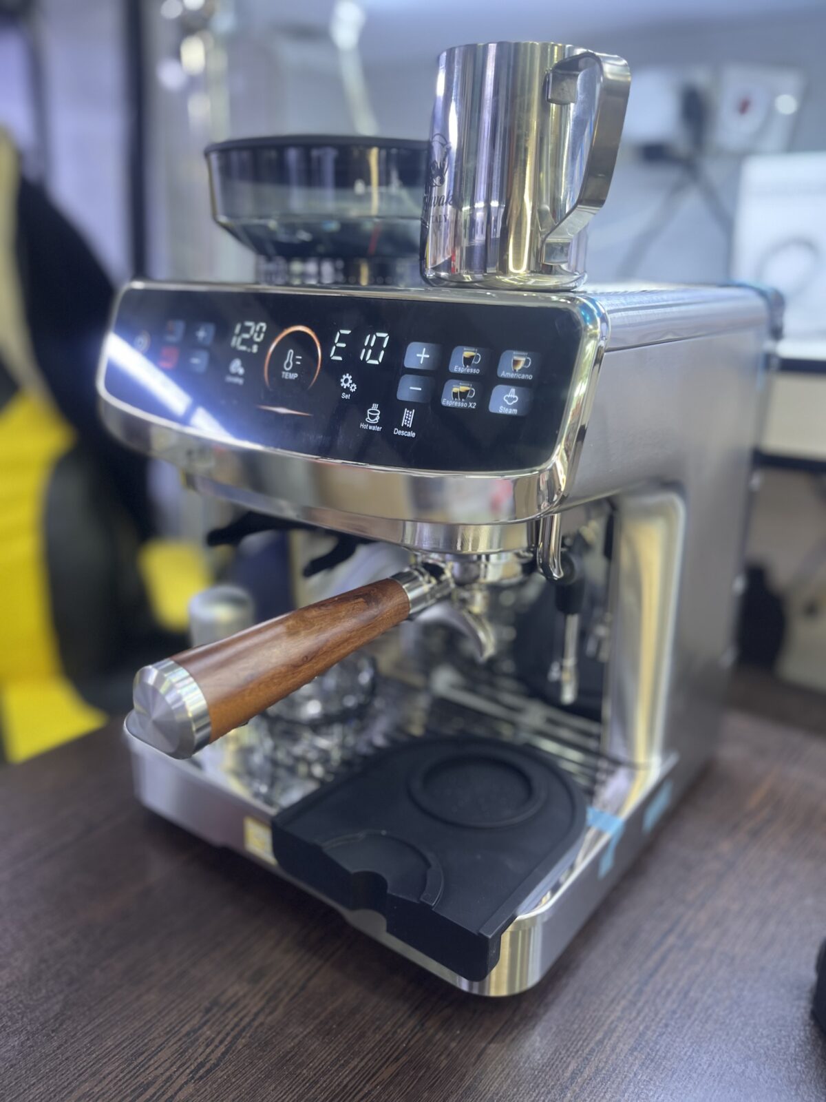 espresso coffee machine luwak cm3225 1 scaled
